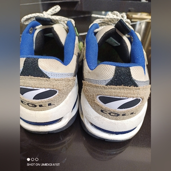 Puma - Picture 4 of 11